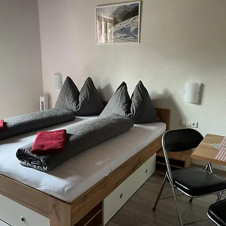 Apartmán Steiner, 6143 Matrei Am Brenner!!check-in Between 15 - 21 O'clock!! No Breakfast *