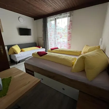 Apartmán Steiner, 6143 Matrei Am Brenner!!check-in Between 15 - 21 O'clock!! No Breakfast Muhlbachl